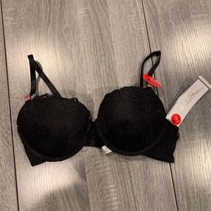 Marilyn Monroe bra, 34D